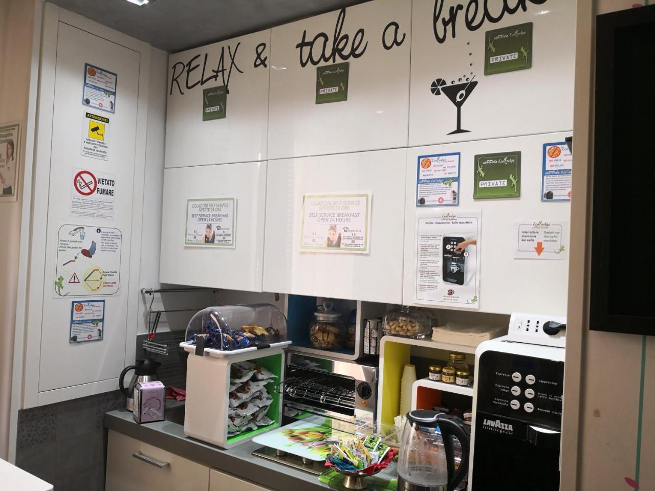 Ecohouse & Bioveg Cafe Pensionat Rom